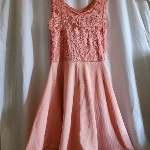 Lace structured dress